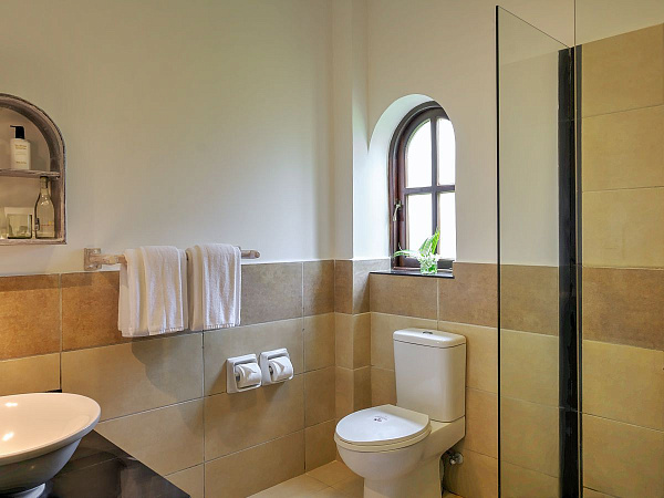 Neptune Paradise Beach Resort & Spa