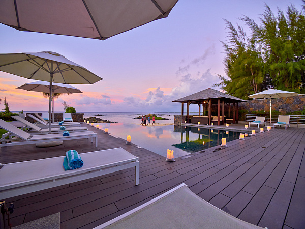 Bon Azur Suites & Penthouses