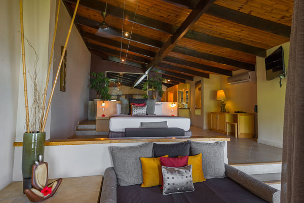 The Coco de Mer Hotel & Black Parrot Suites