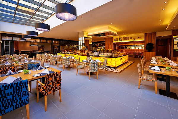 Movenpick Hotel Jumeirah Beach Movenpick Hotel Jumeirah Beach