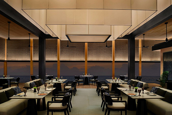 The Ritz-Carlton Maldives, Fari Islands