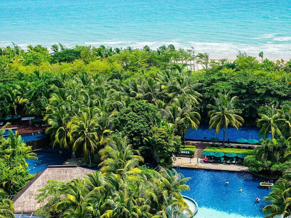 Pullman Ocean View Sanya Bay Resort & Spa