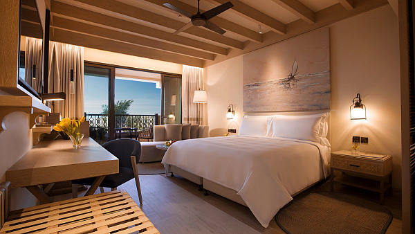 Saadiyat Rotana Resort Villas
