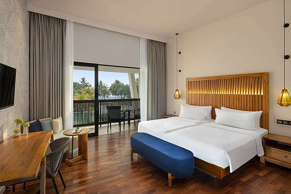Eden Resort & Spa