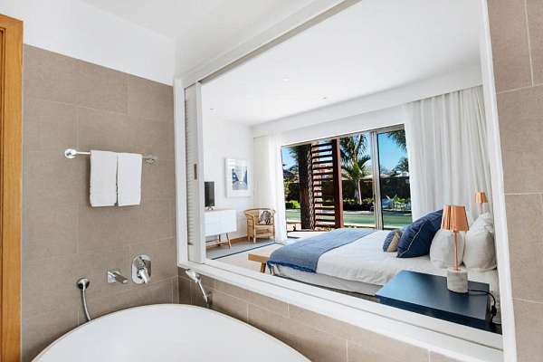 Mythic Suites & Villas