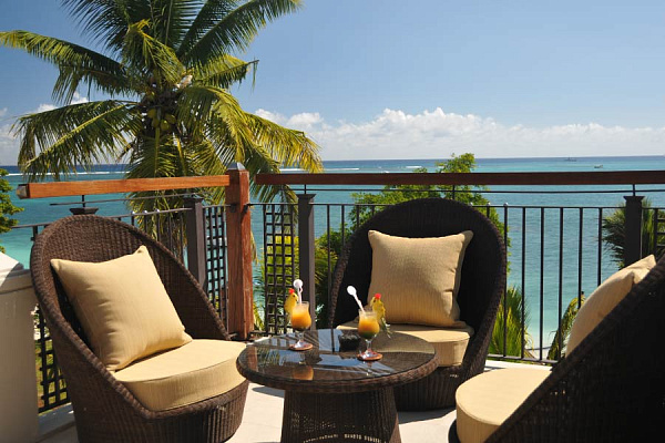 Le Cardinal Exclusive Le Cardinal Exclusive