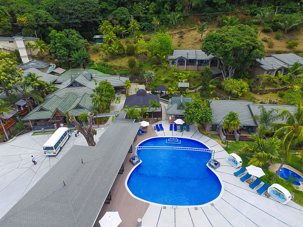 The Coco de Mer Hotel & Black Parrot Suites