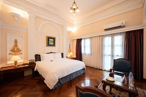 Hotel Majestic Saigon