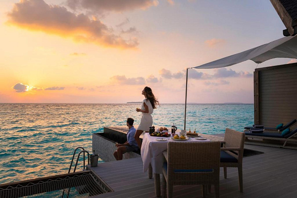 Movenpick Resort & Spa Kuredhivaru Maldives