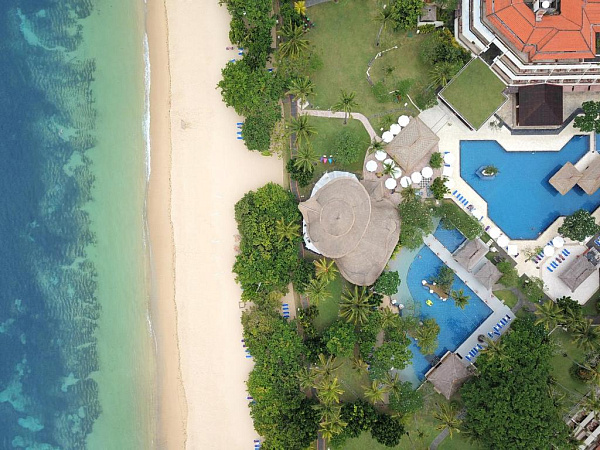 Nusa Dua Beach Hotel & Spa 