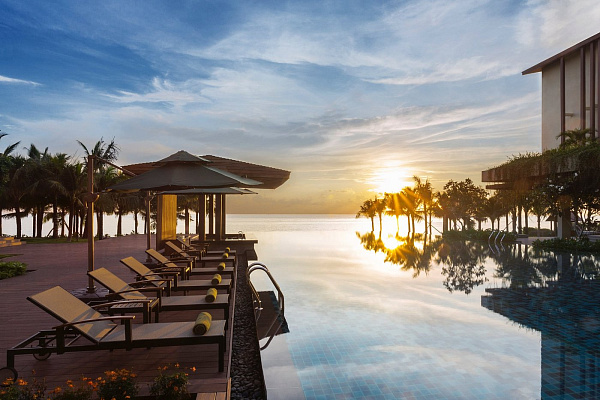 Dusit Princess Moonrise Beach Resort Phu Quoc