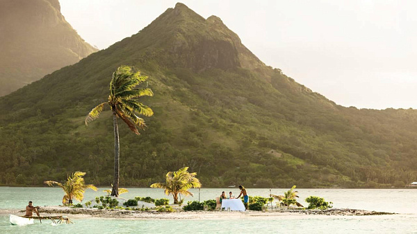 Four Seasons Resort Bora Bora