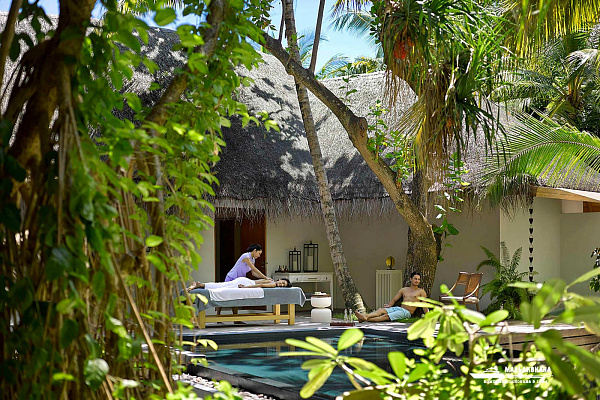 Dusit Thani Maldives