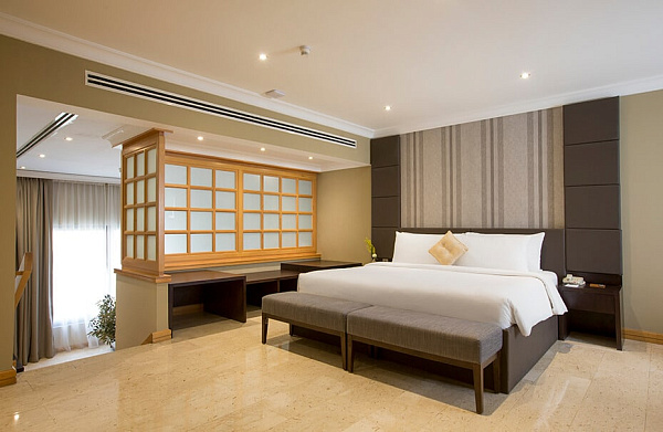 Dubai Marine Beach Resort and Spa