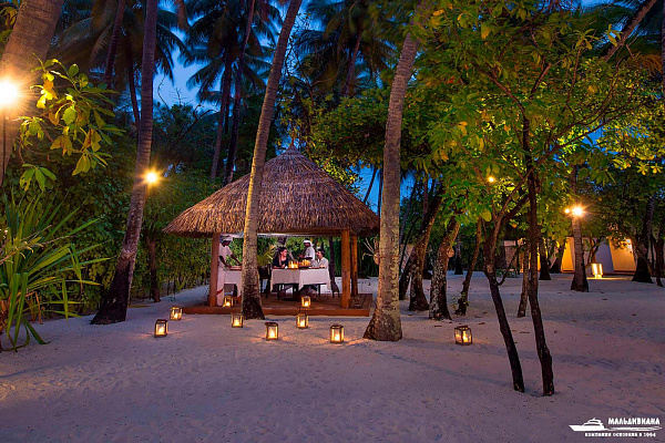 Diamonds Thudufushi Maldives