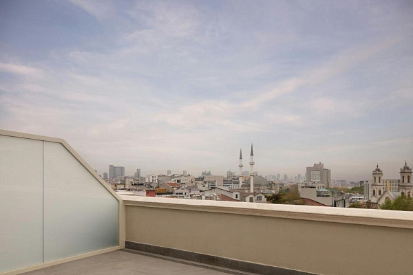 Moxy Istanbul Taksim