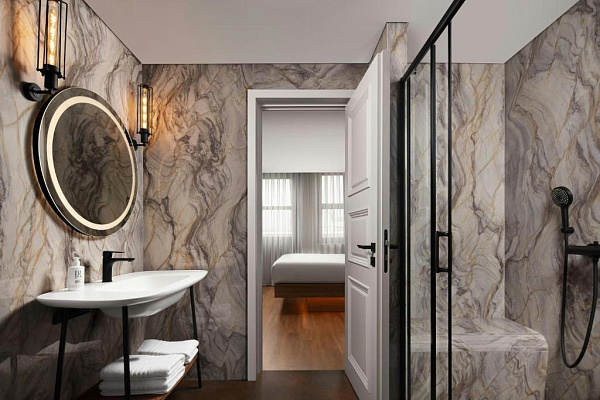 Moxy Istanbul Taksim