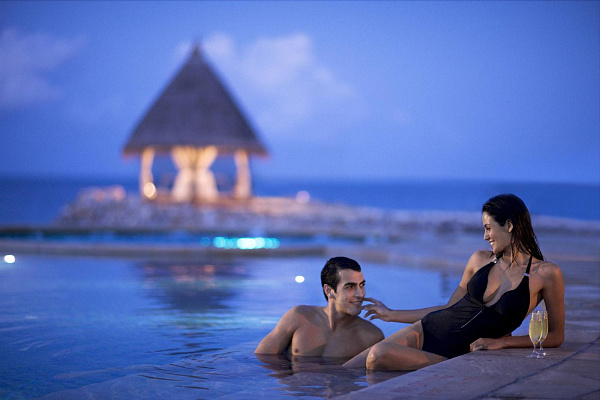 Taj Coral Reef Resort & Spa Taj Coral Reef Resort & Spa