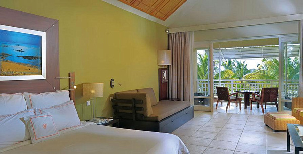 Victoria Beachcomber Resort & Spa