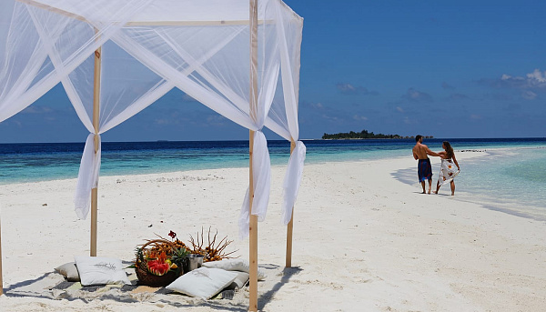 Nika Island Resort & Spa Nika Island Resort & Spa