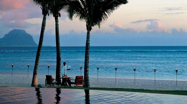 Maradiva Villas Resort & Spa Maradiva Villas Resort & Spa