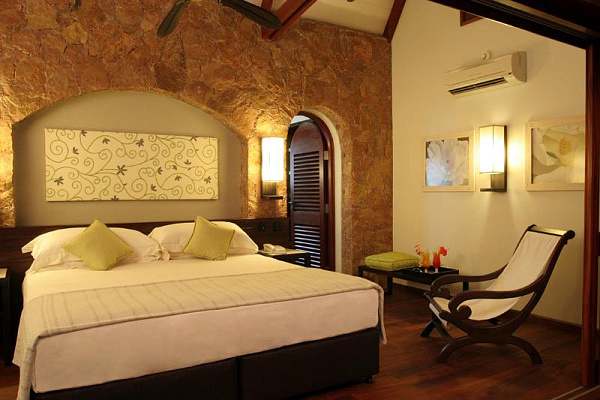 Paradise Sun Hotel (Praslin)