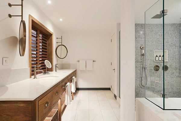 Paradise Cove Hotel & Spa Paradise Cove Hotel & Spa