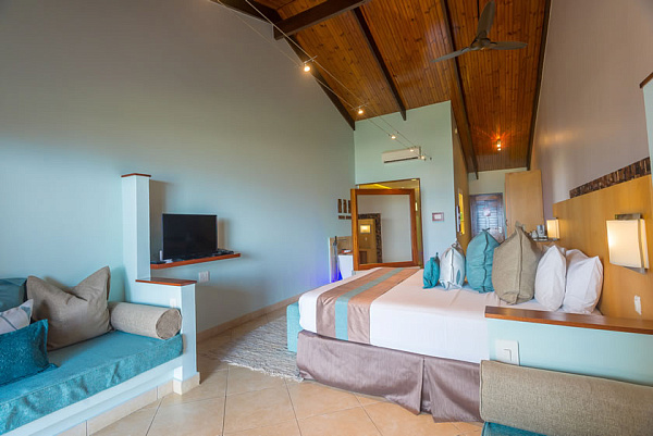 The Coco de Mer Hotel & Black Parrot Suites