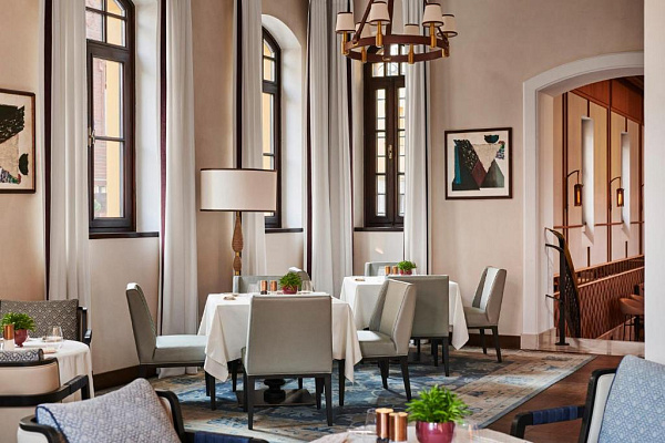 FOUR SEASONS ISTANBUL AT THE SULTANAHMET