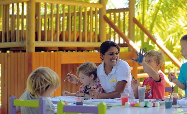 Dinarobin Beachcomber Golf Resort & Spa Dinarobin Beachcomber Golf Resort & Spa