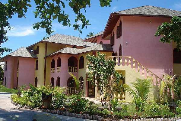 Castello Beach Hotel