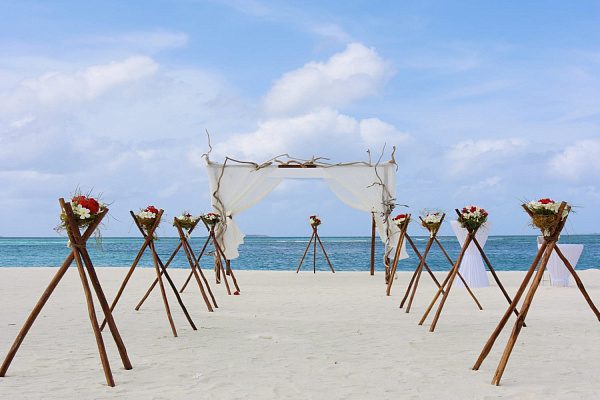 Noku Maldives Vignette Collection Resort