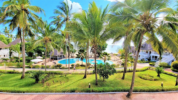 Paradise Beach Resort