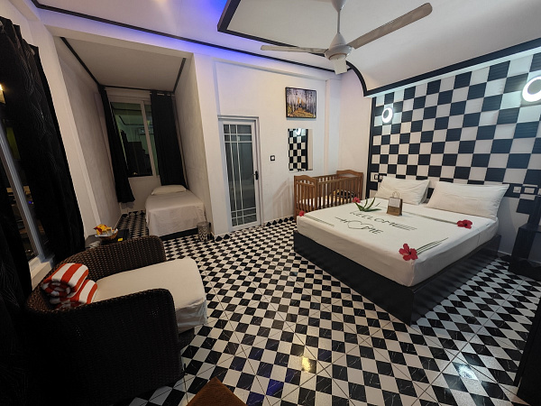 Dhonfulhafi Beach View & Spa 