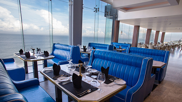 Regal Reseau Hotel & Spa