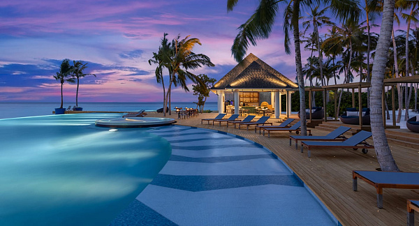 AVANI+ Fares Maldives