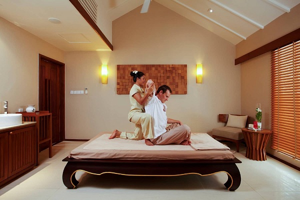 Centara Ras Fushi Resort&Spa Maldives