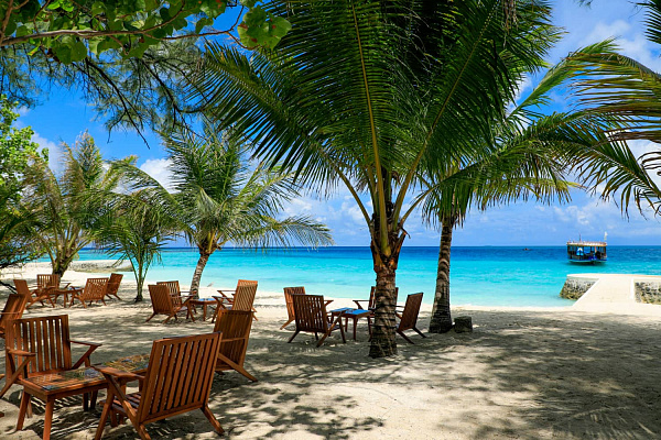 NAKAI Maayafushi Resort