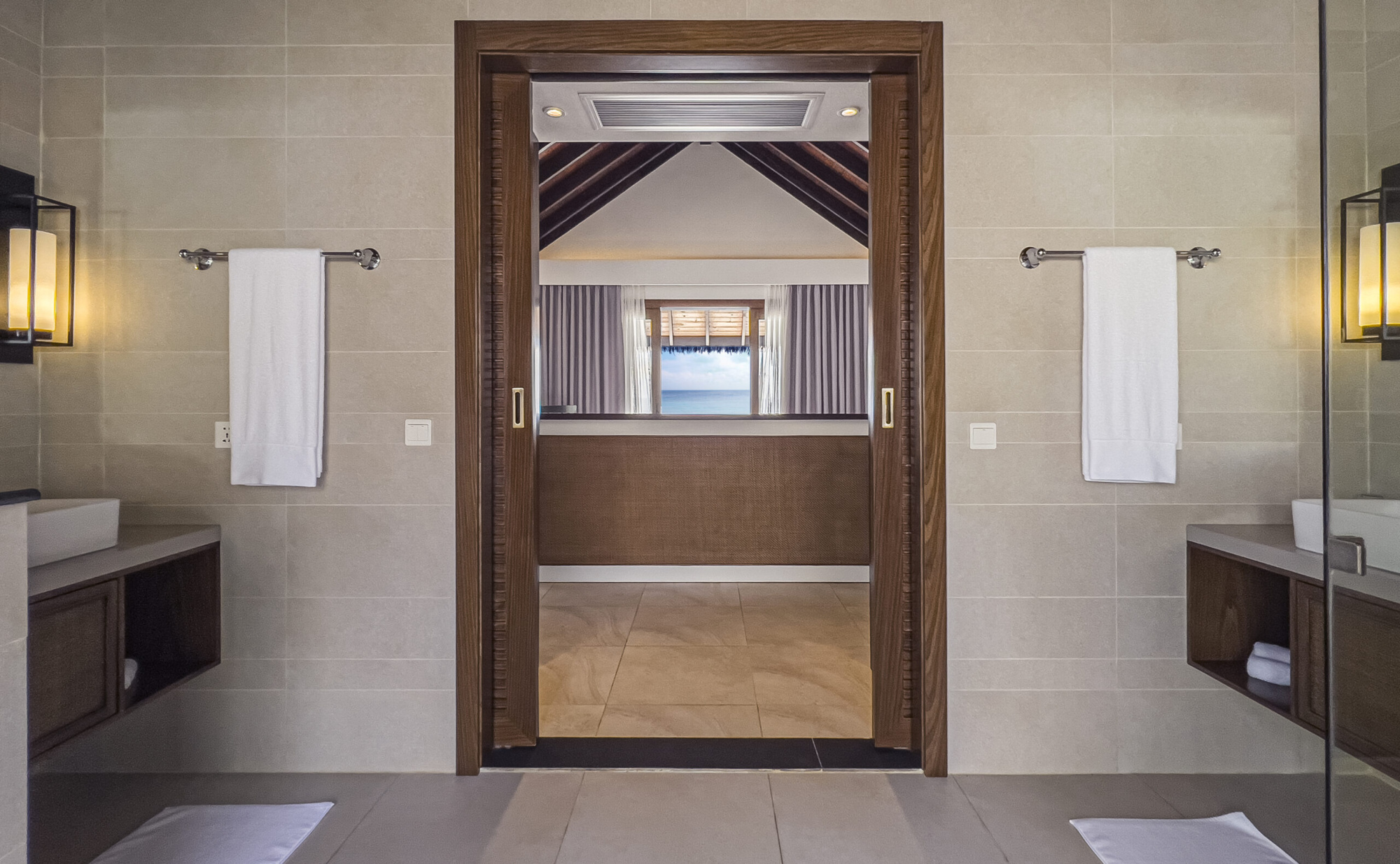 NOOE Maldives Kunaavashi