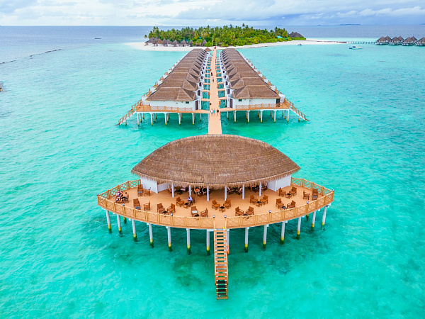 Angaga Island Resort & Spa