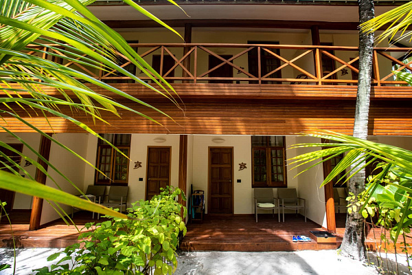 NAKAI Maayafushi Resort