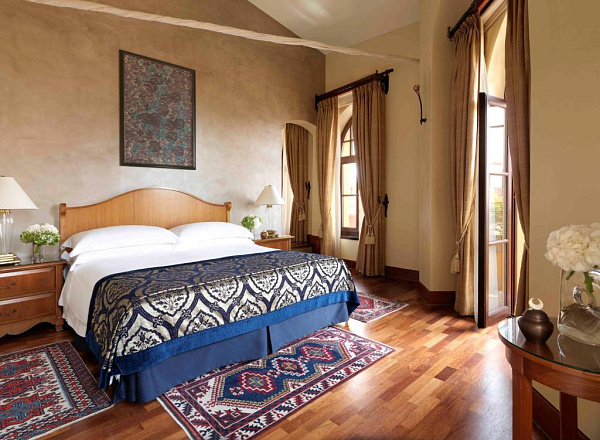 FOUR SEASONS ISTANBUL AT THE SULTANAHMET