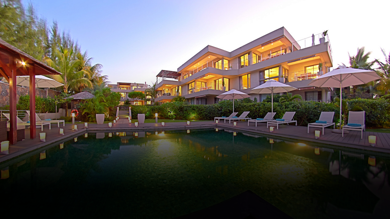 Bon Azur Suites & Penthouses