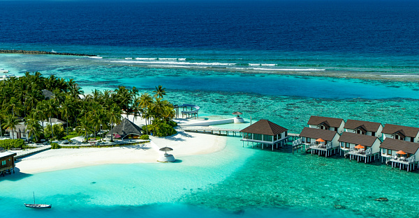 OBLU SELECT at Sangeli