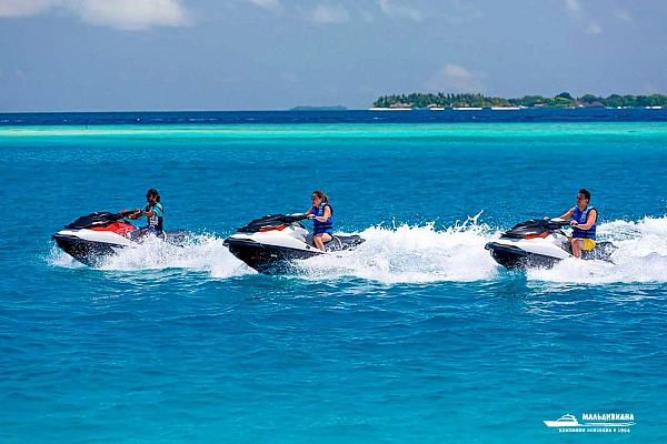 Sheraton Maldives Full Moon Resort and Spa