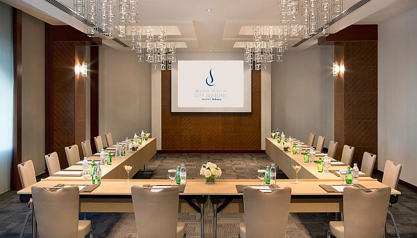 City Seasons Muscat Hotel