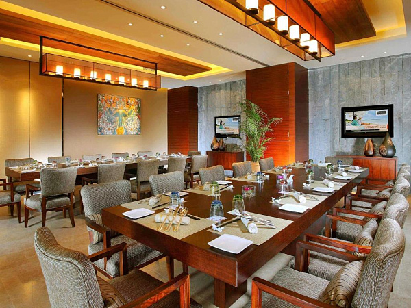 Pullman Ocean View Sanya Bay Resort & Spa