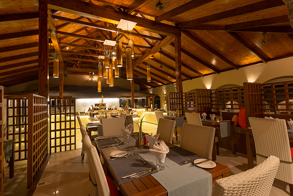 The Coco de Mer Hotel & Black Parrot Suites