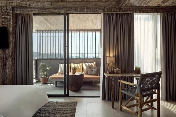 Dinso Resort & Villas Phuket Dinso Resort & Villas Phuket