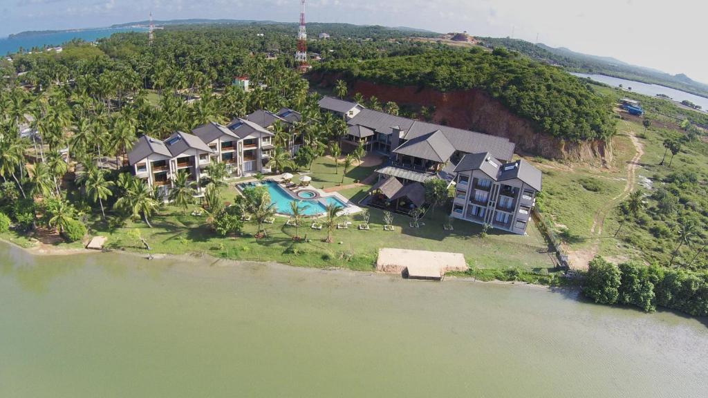Amaranthe Bay Resort & Spa Amaranthe Bay Resort & Spa